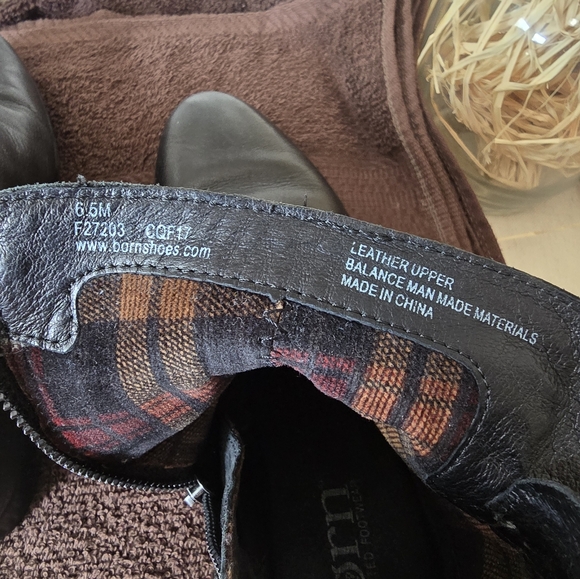 Women's Born Easton Black Full Grain Ankle Boot Leather - Picture 5 of 11